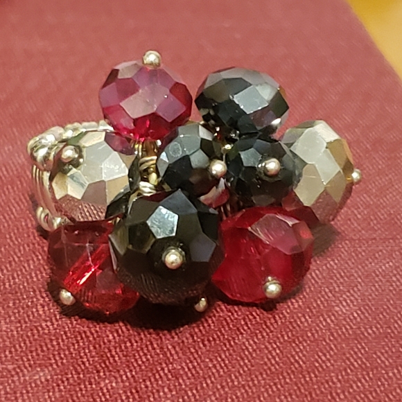 Three fashion rings 6.25 and stretch - Picture 8 of 10